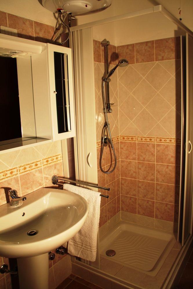 Casa Vacanze Cau - Viale Europa Alghero Ngoại thất bức ảnh