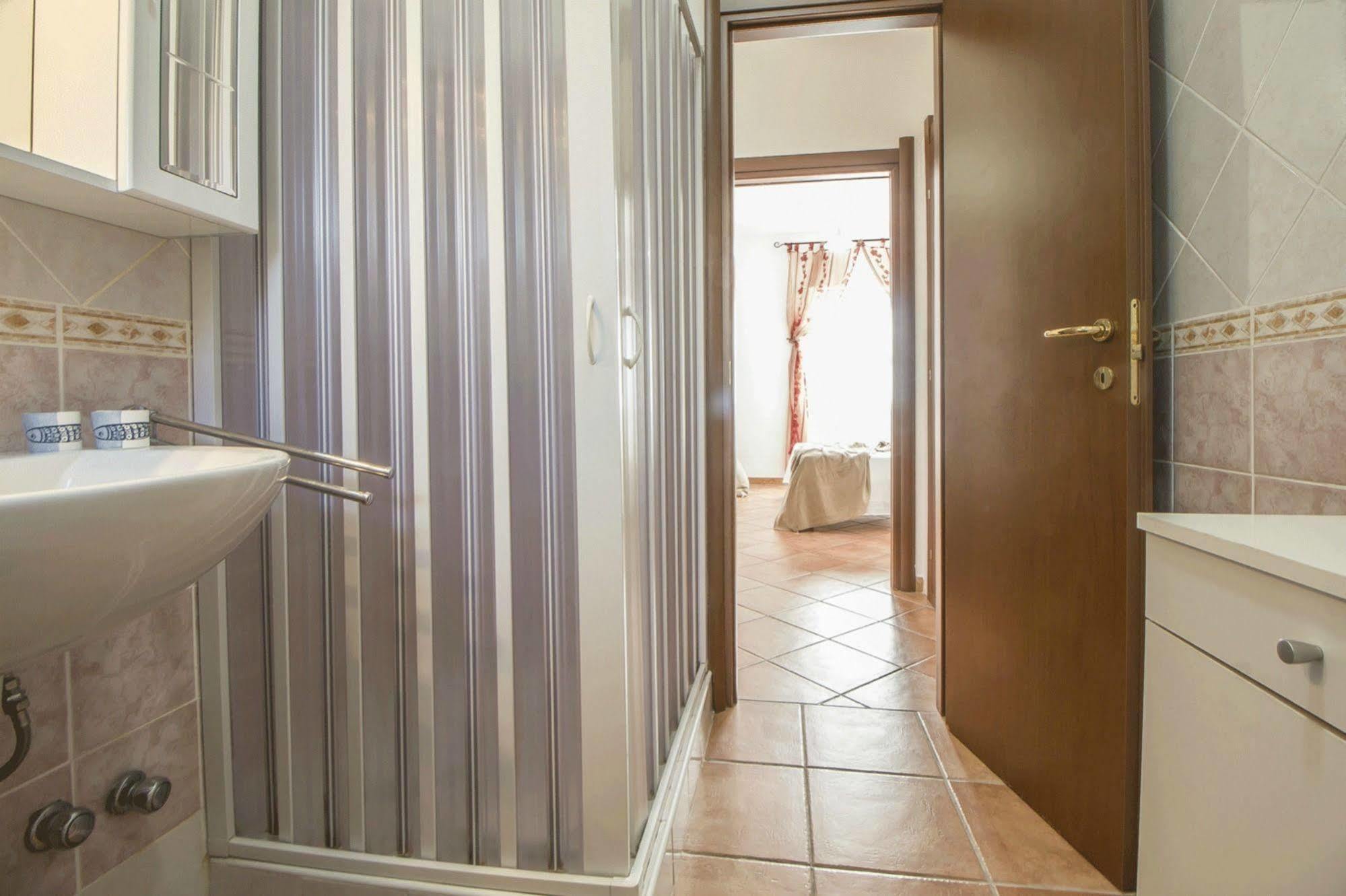 Casa Vacanze Cau - Viale Europa Alghero Ngoại thất bức ảnh