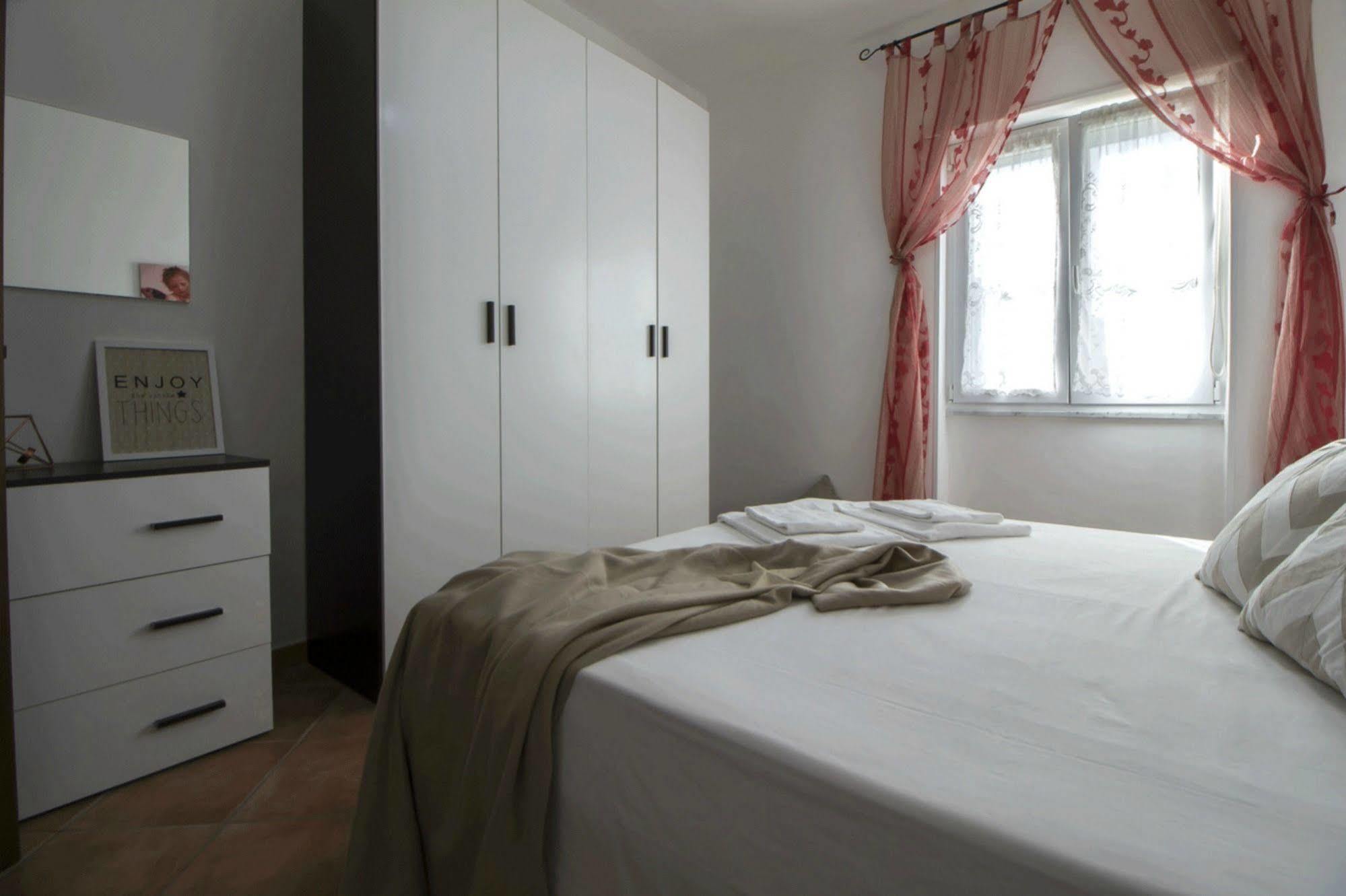 Casa Vacanze Cau - Viale Europa Alghero Ngoại thất bức ảnh